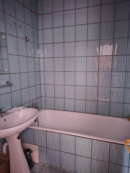 Gorjului, garsoniera 32 mp.